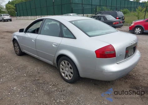 2000 Audi A6 z USA, uszkodzony, nr VIN WAUEH24B6YN024000